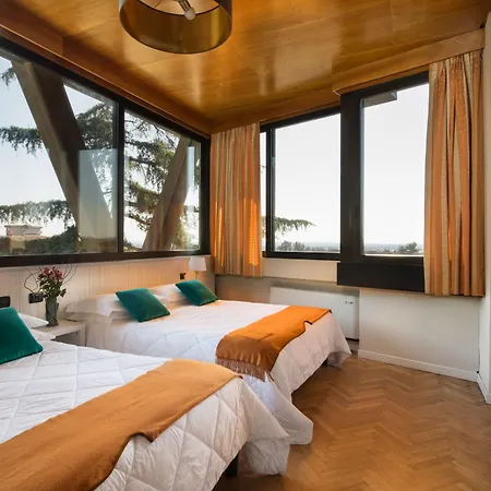 Hotel Grand Panoramic