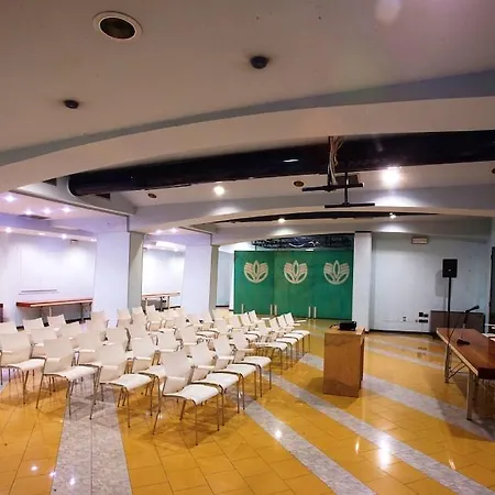 Grand Panoramic Hotel