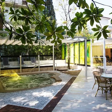 Grand Panoramic Hotel 4*