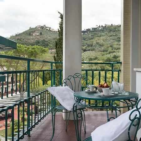 Grand Panoramic Hotel 4*