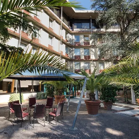 Grand Panoramic Hotel 4*