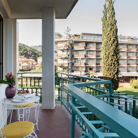 Grand Panoramic Hotel 4*