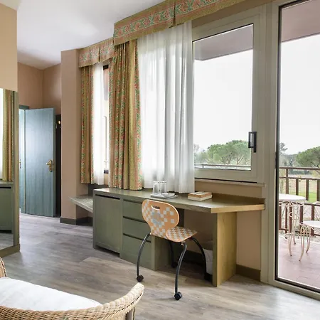 Hotel Grand Panoramic 4*