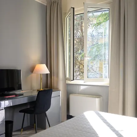 Hotel Grand Panoramic 4*