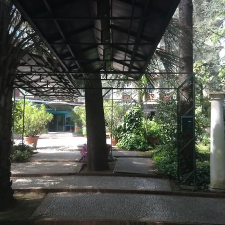 Otel Grand Panoramic 4*