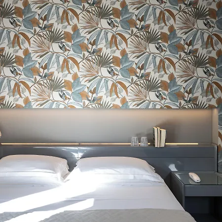 Grand Panoramic Hotel 4*
