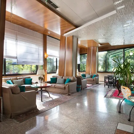 Hotel Grand Panoramic 4*