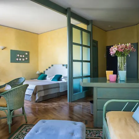 Grand Panoramic Hotel 4*