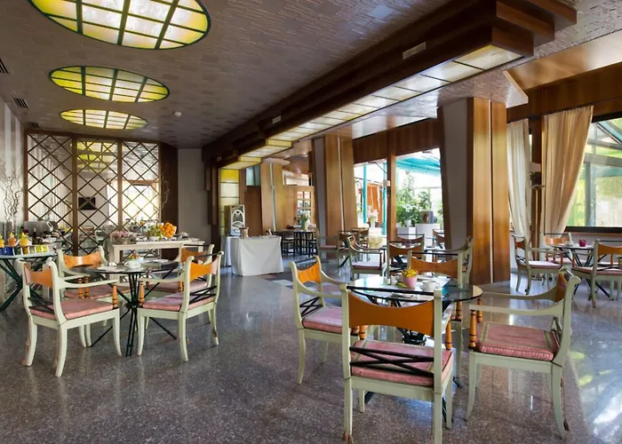 Grand Panoramic Hotel 4*